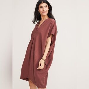 Hatch One Size VNeck Slouch Dress Maternity Pullover Dress